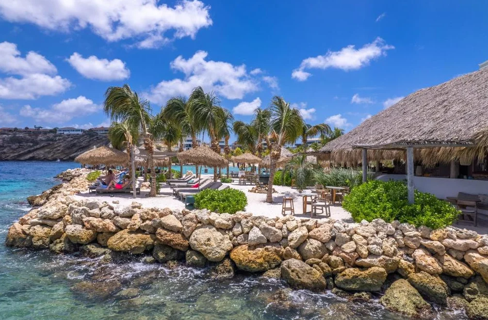 Blue Bay Golf & Beach Resort | strand club